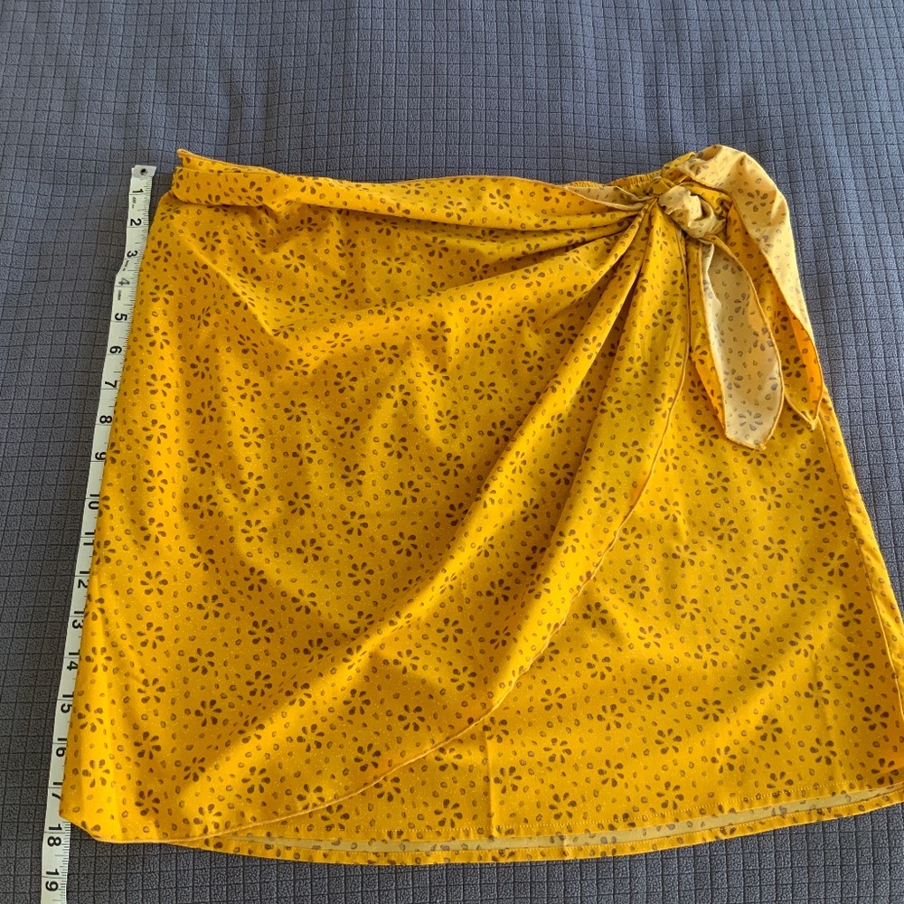 Toad & Co tie front skirt